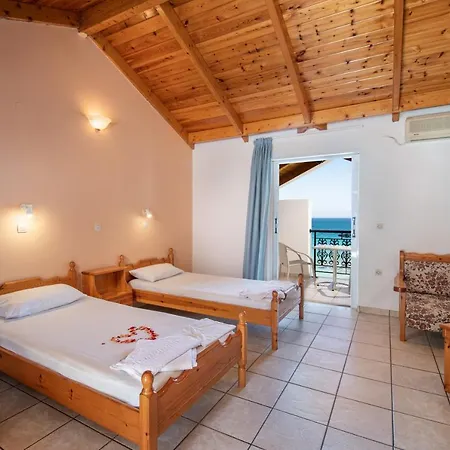 אמודי Achillion Apartments & Studios מראה חיצוני תמונה
